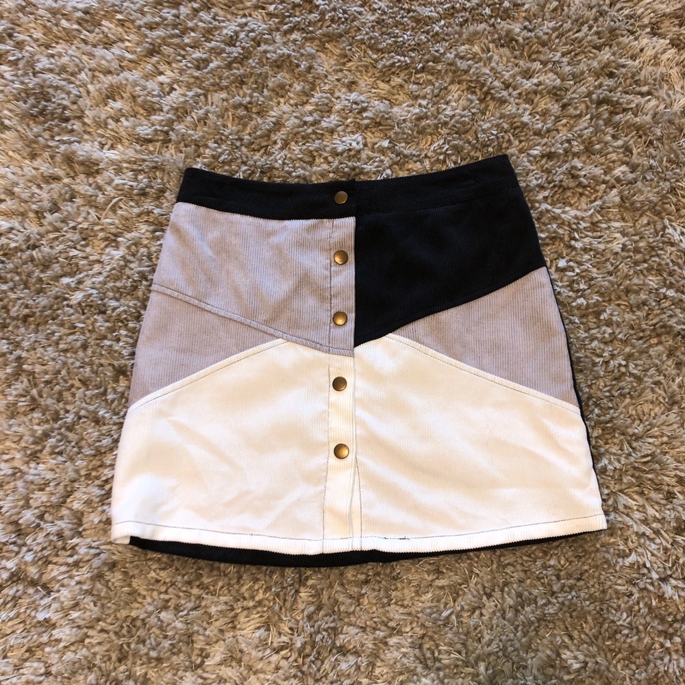 Color block skirt